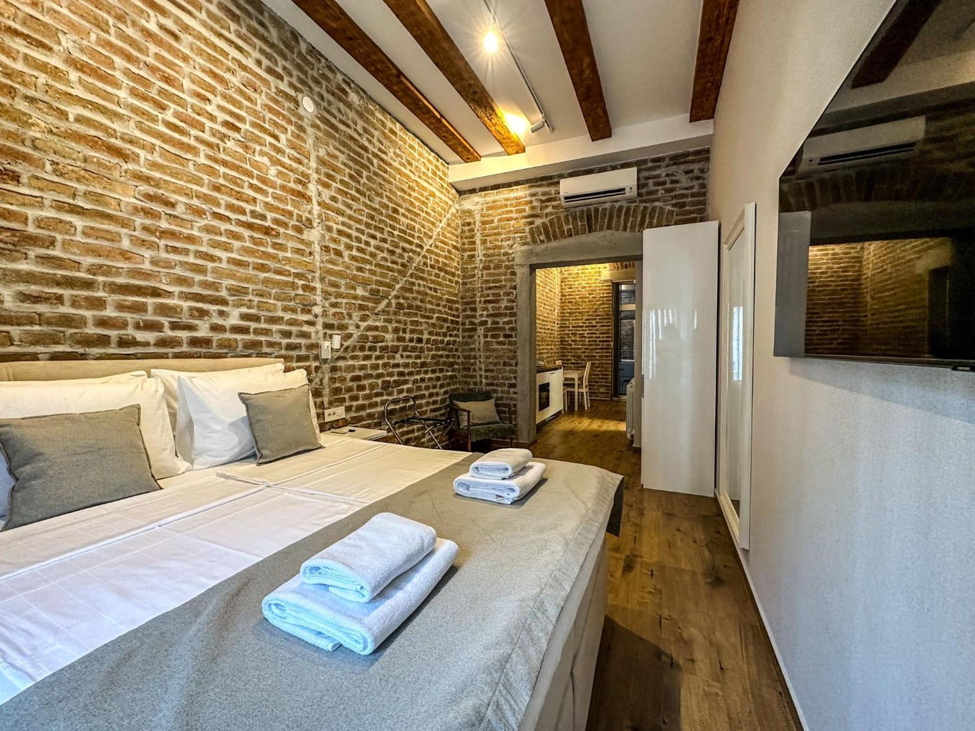 Old Town Apartments Rajiceva 3 Belgrado Buitenkant foto